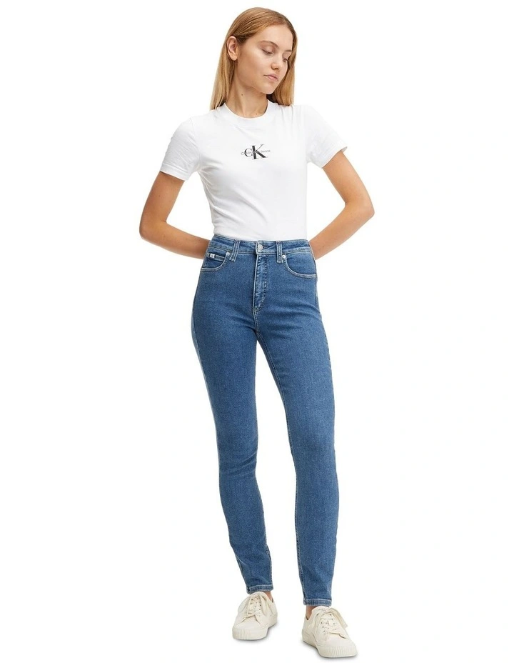 High Rise Skinny jean in Denim Medium