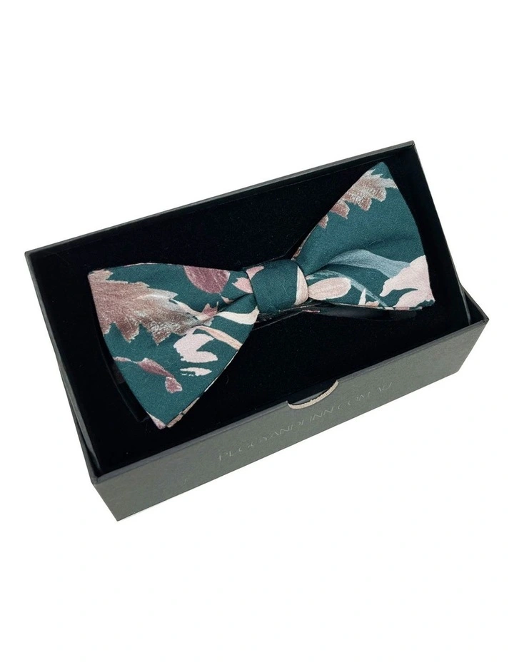 Blooms Bow Tie Gift Set in Blue