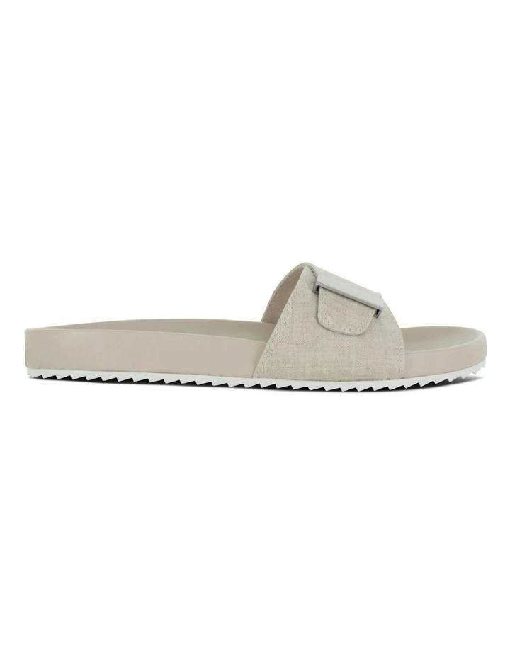 Donna II Flat Sandals in Beige