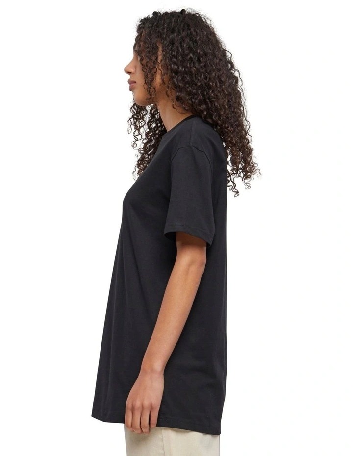 Oversized Boyfriend Tee in Black