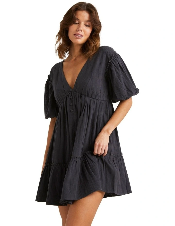 Mellow Sun Dress in Black