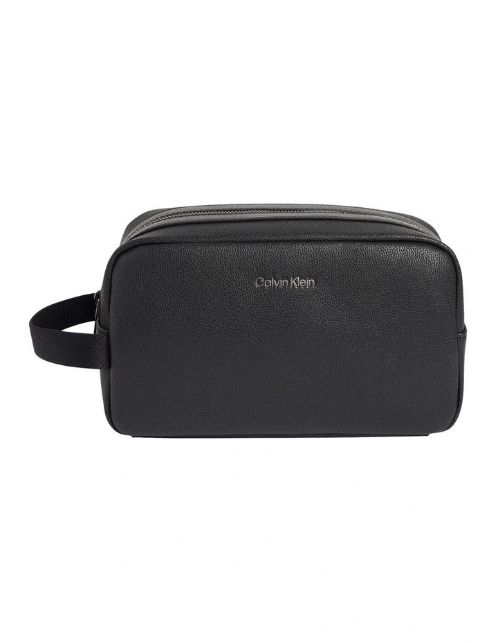 Warmth Washbag in Black