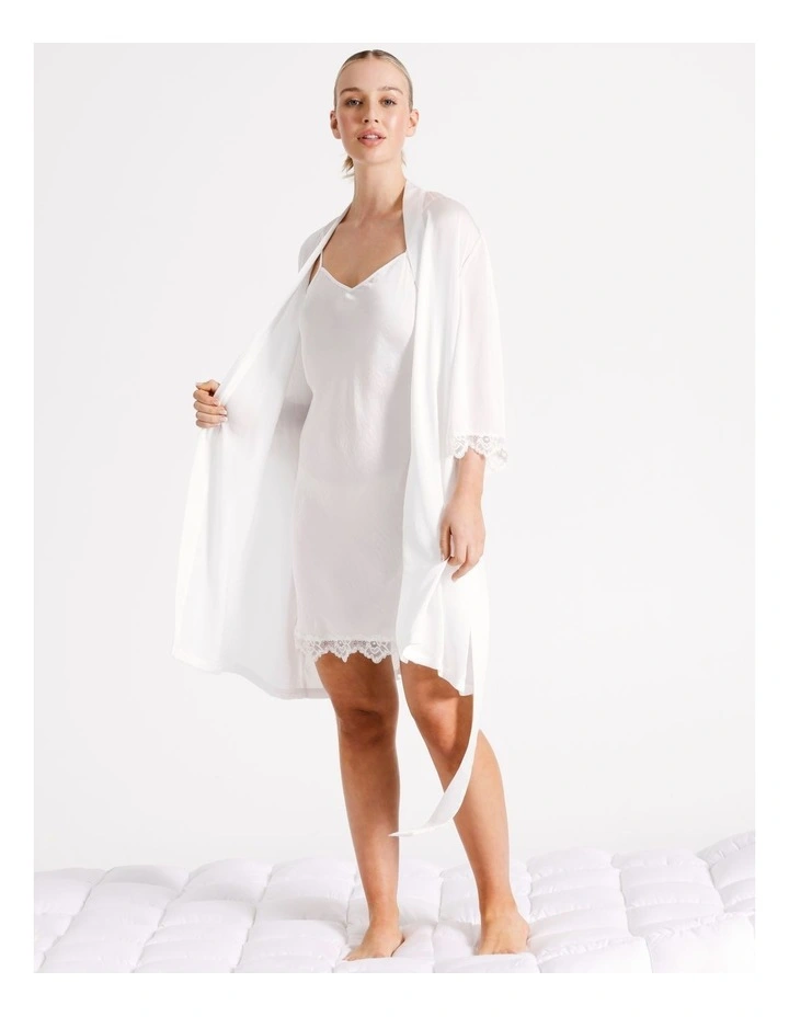 Signature Satin Robe in Ivory