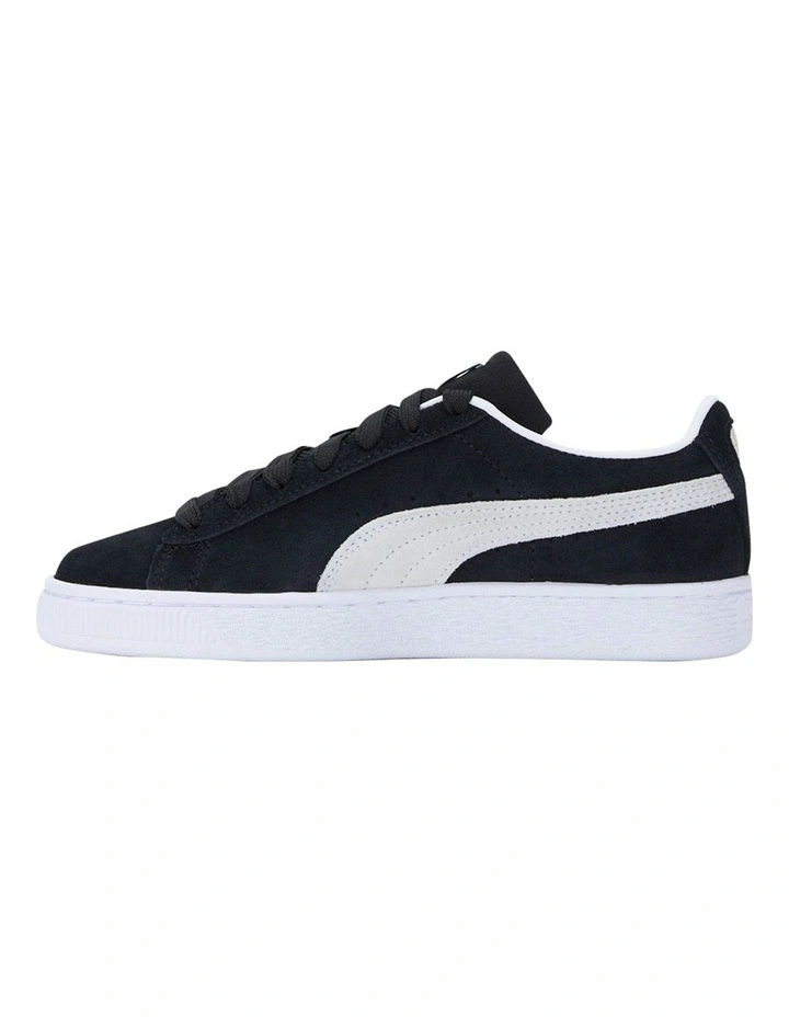 Suede Classic XXI Grade School Boys Sneakers