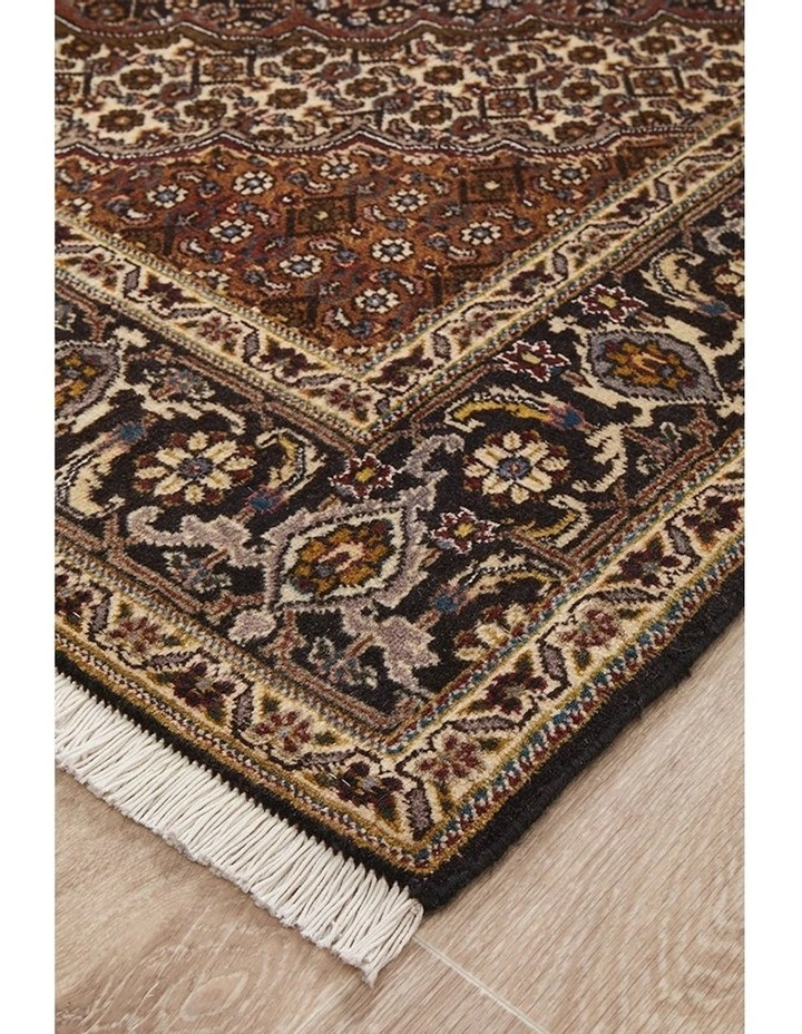 Persian Handmade Mahi Tabriz Rug 225X170cm in Navy