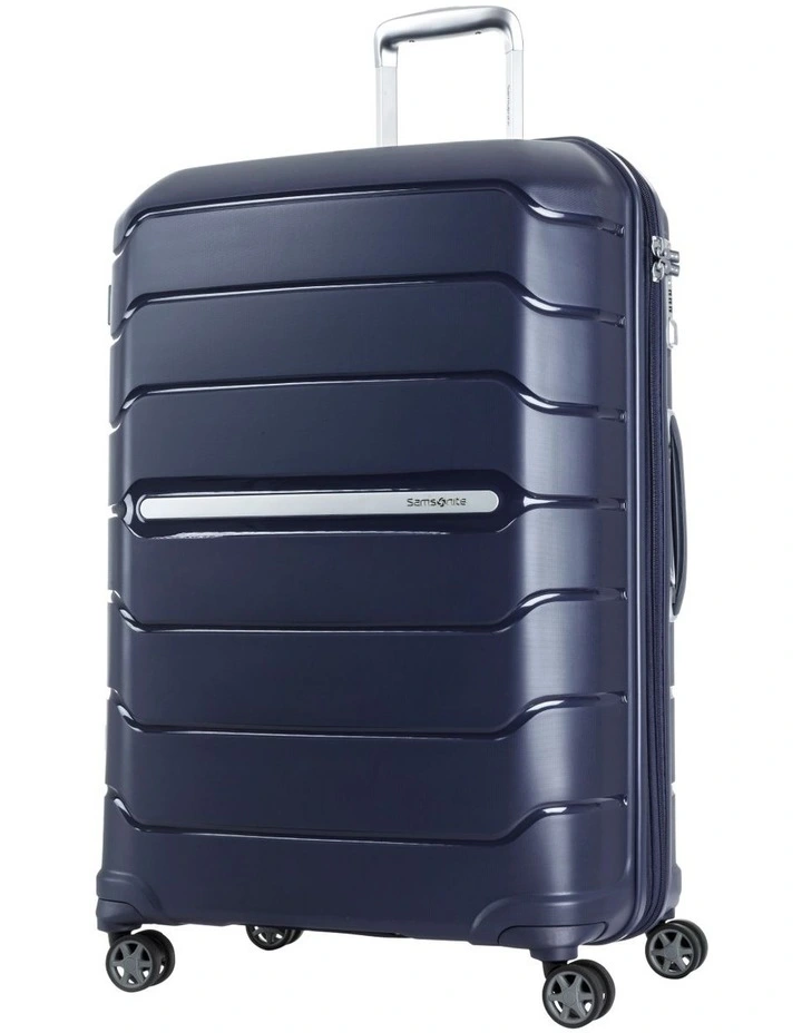 Hard Side Spinner Suitcase Oc2Lite 75cm in Navy