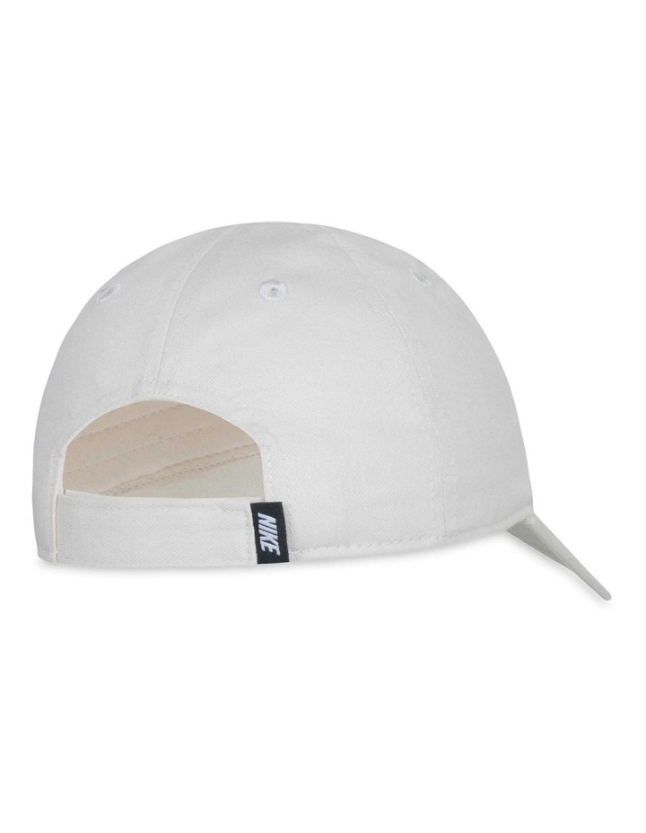 Futura Curve Brim Cap in Sanddrift
