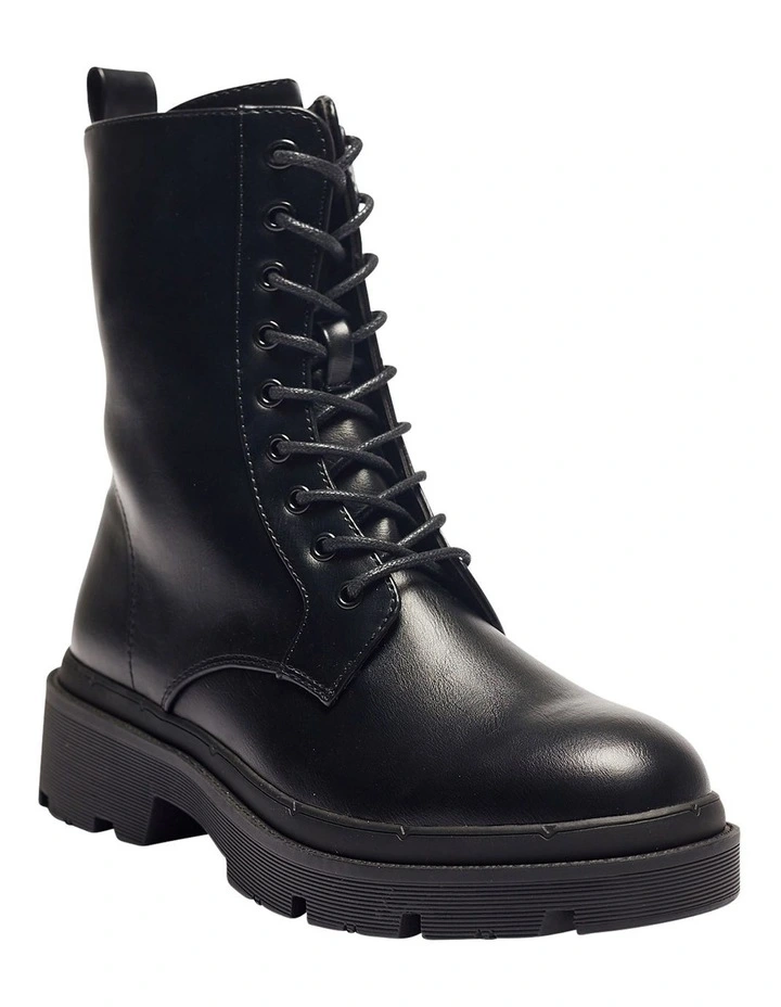Hammond Black Smooth Boots