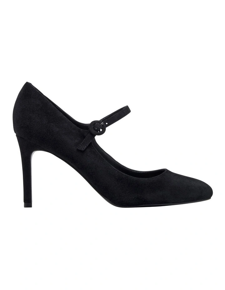 Daphne Pump in Black