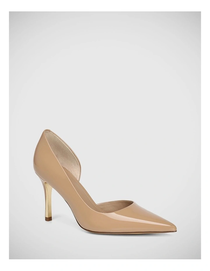 Shirley Patent Leather Pump in Hazelnut