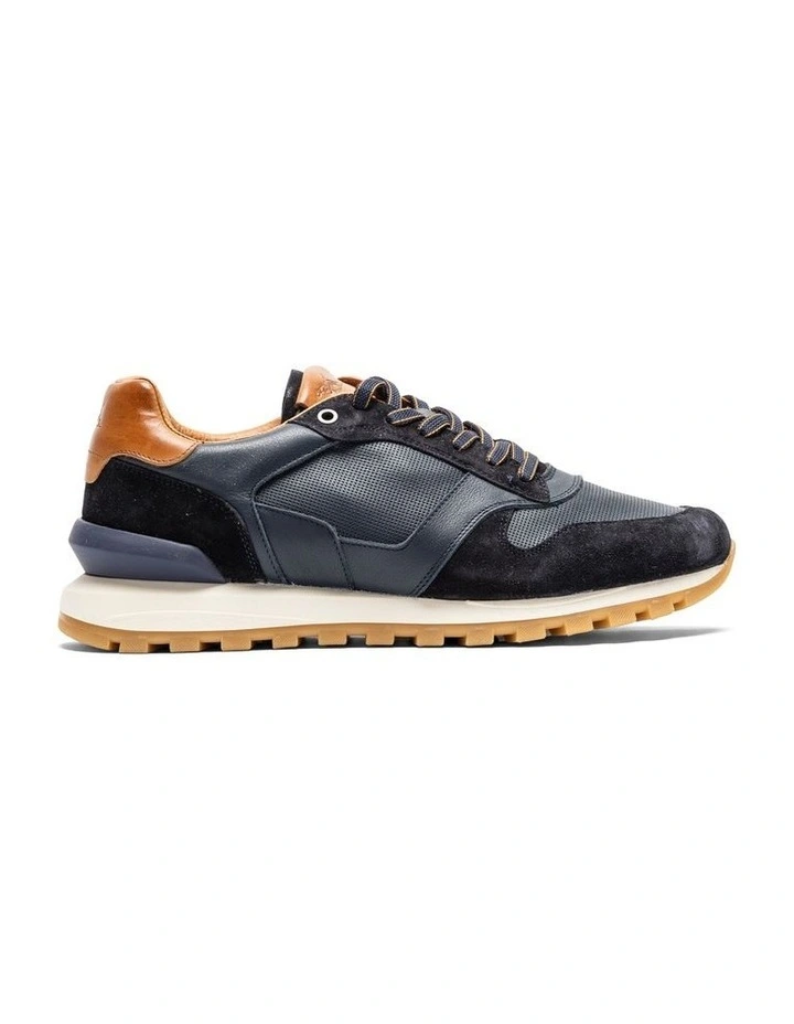 Quarry Hill Sneaker in Navy