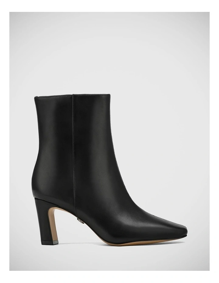 Lyon Leather Ankle Boot in Black