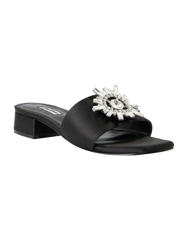 Nailah Sandals in Black