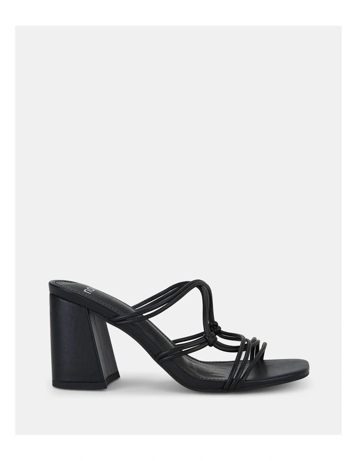 Luckie Heels in Black