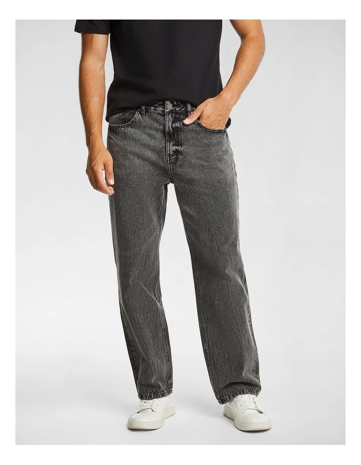 Angus Wide Fit Jean in Charcoal