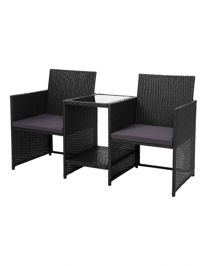 Outdoor Setting Wicker Loveseat