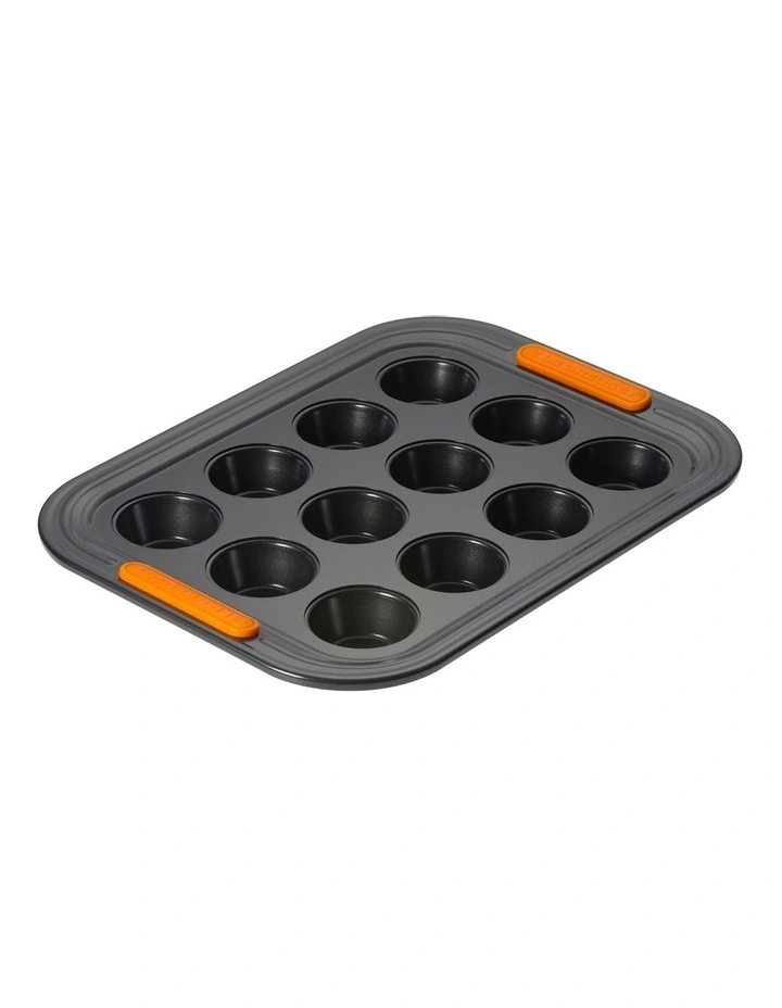 Bakeware 12 Cup Muffin Tray in Black