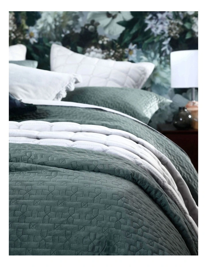 Terrace Bed Cover Set In Storm