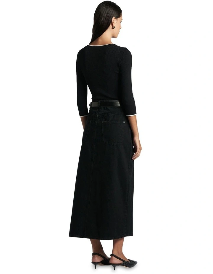 Ribbed Contrast Trim Scoop Neck Knit in Black