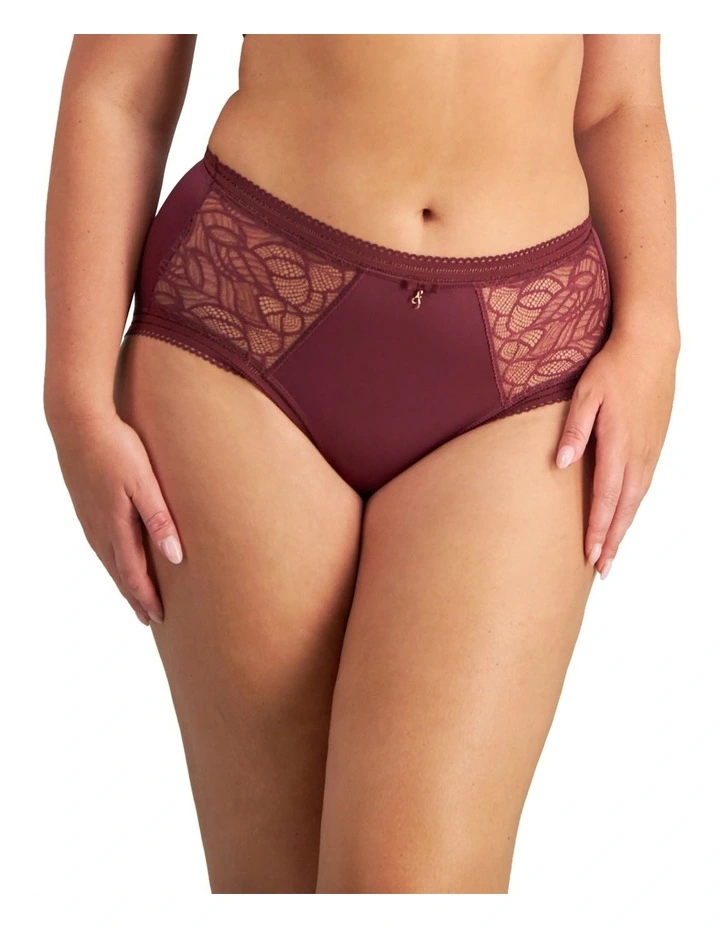 Mysterious Full Brief in Windsor Wine