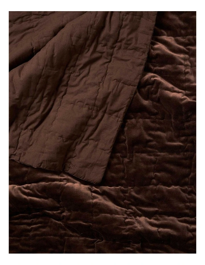 Luxury Velvet Throw in Chocolate