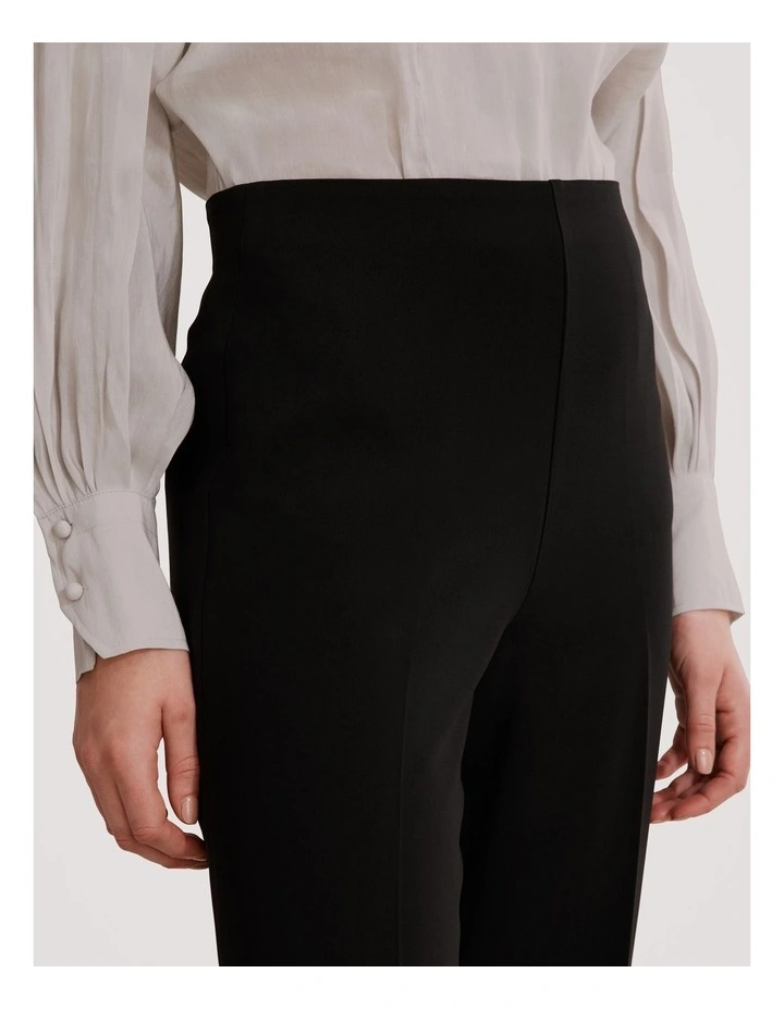 Soft Tailored Culotte in Black