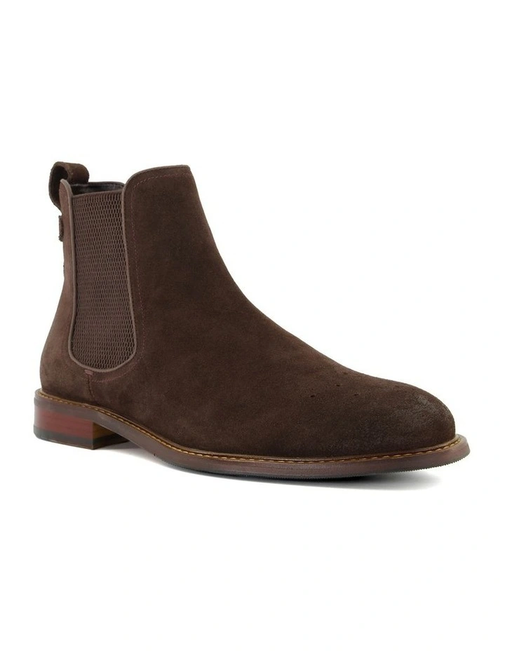 Clicker Chelsea Boot in Brown