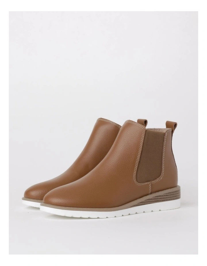 Rachel Boot In Tan