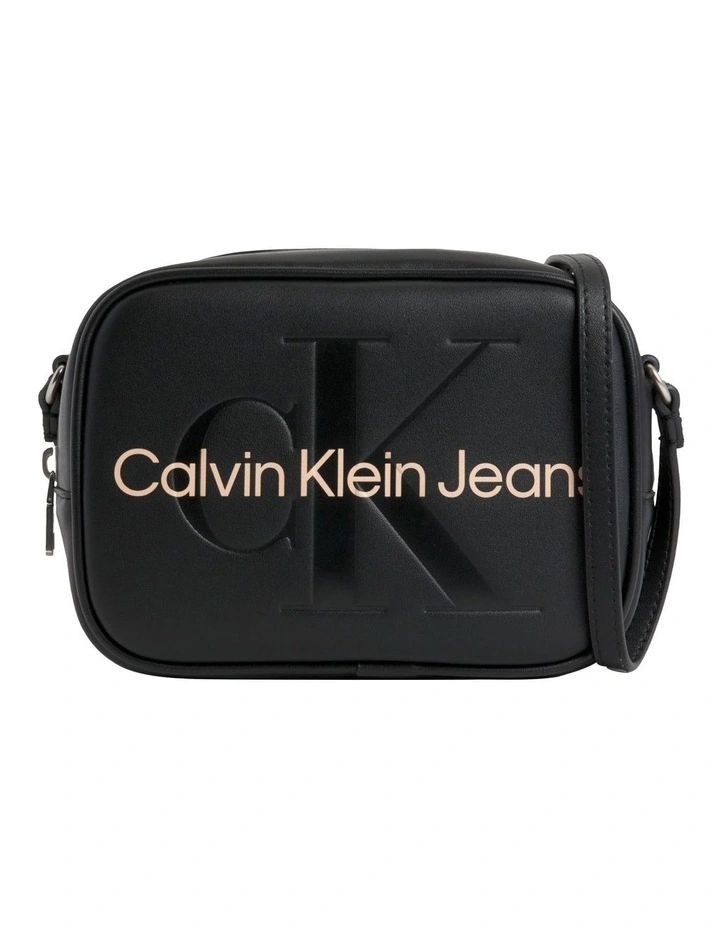 Sculpted Camera Bag in Black