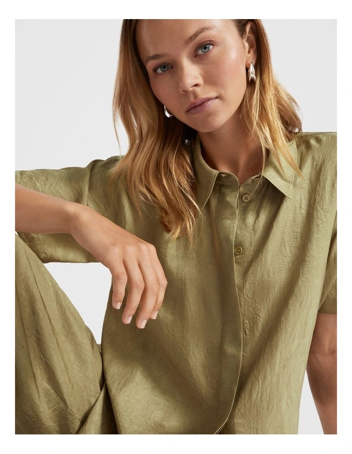 Satin Short Sleeve Shirt in Pistachio
