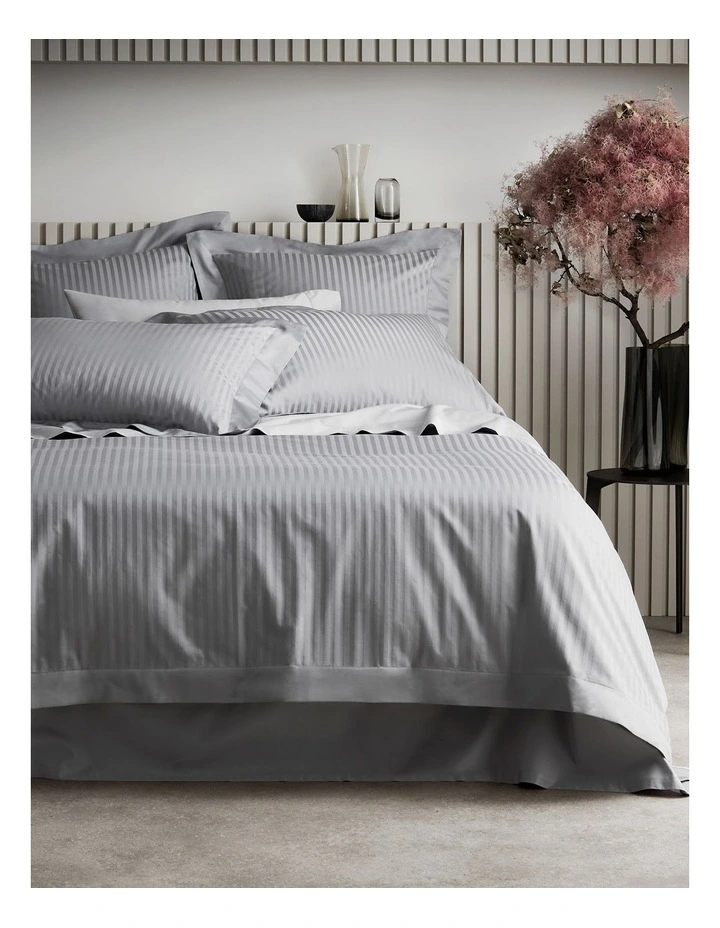 1200TC Millennia Tailored Quilt Cover in Storm