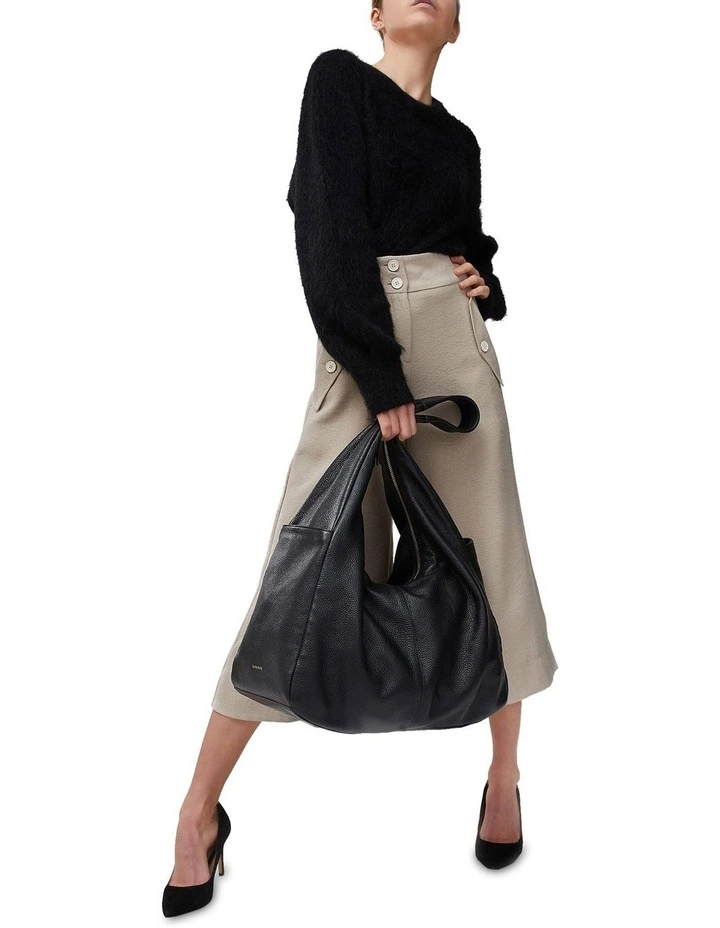 Amelia Travel Weekender Bag in Black