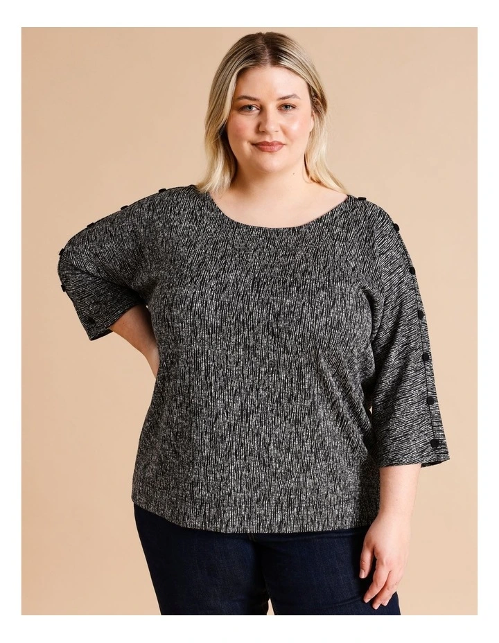 3/4 Magyar Button Sleeve Tee In Black/White Texture