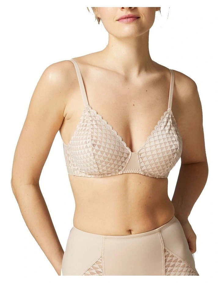 Subtile Wirefree Triangle Bra in Beige