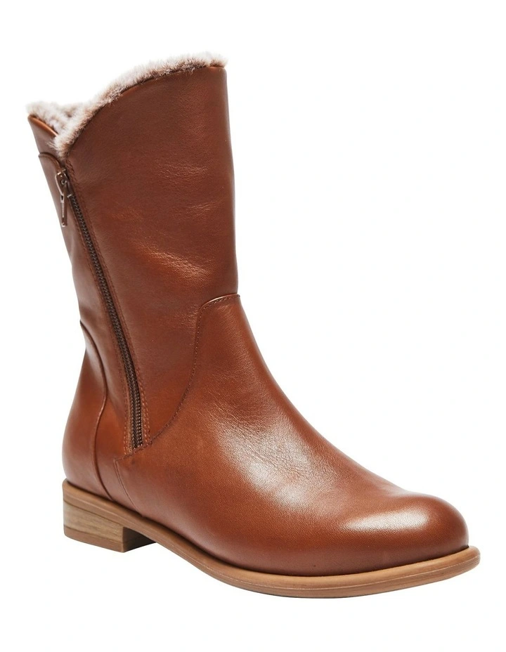 Baldwin Boots In Mid Brown Glove