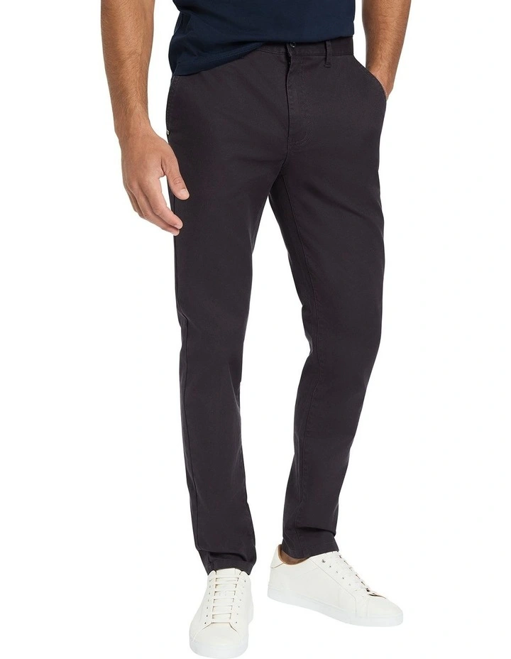 Matt Slim Fit Pant in Black