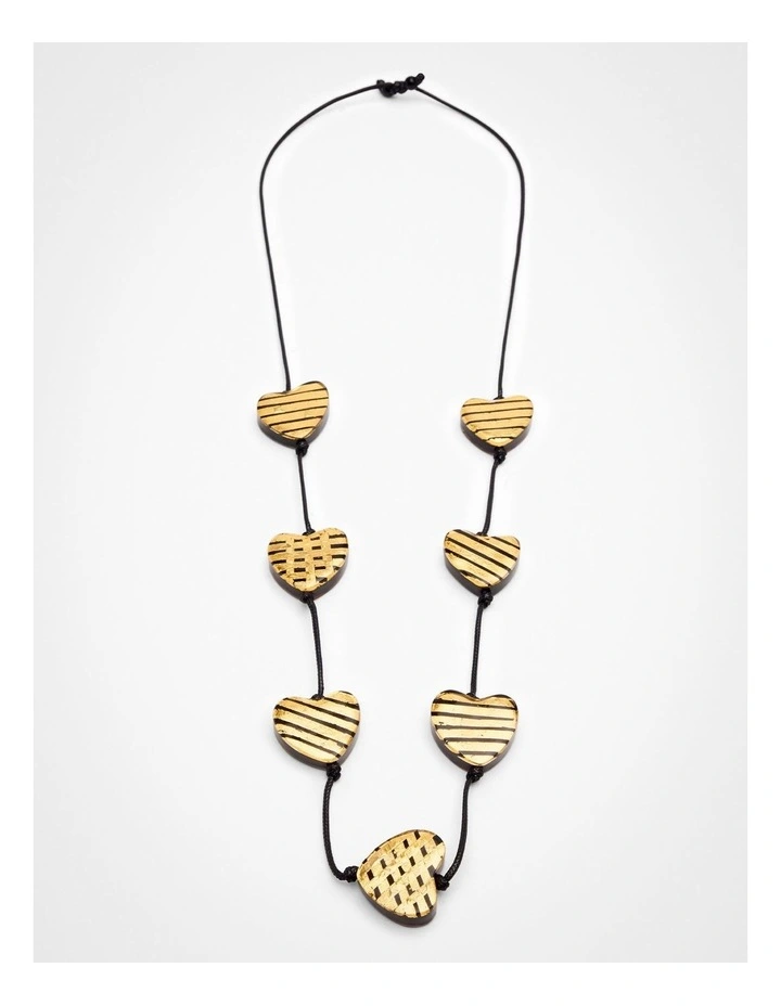 Metallic Hearts Necklace in Gold
