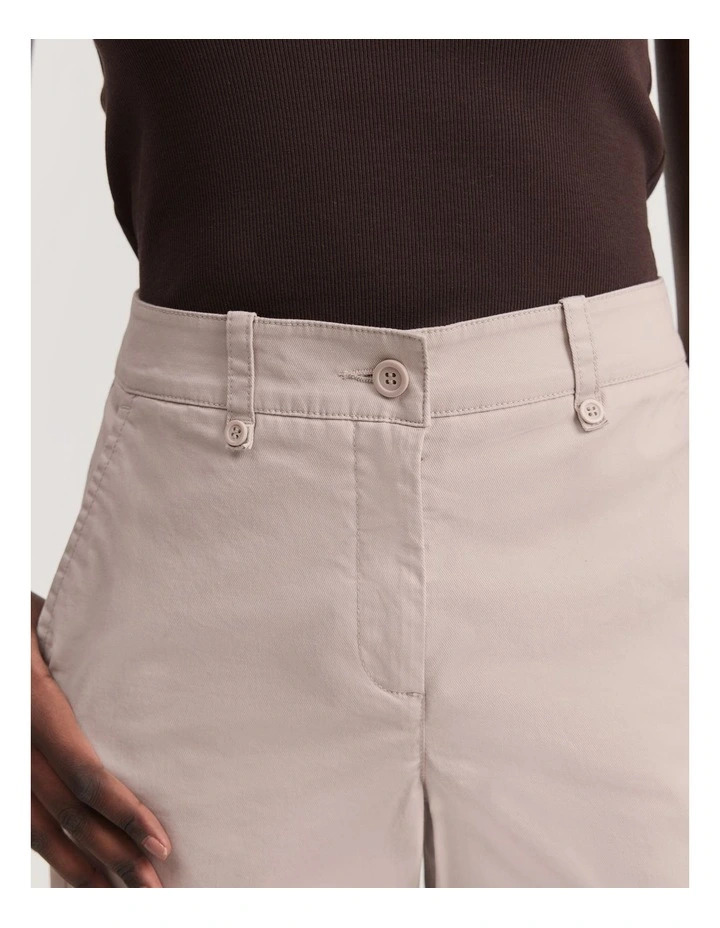 Australian Cotton Twill Walk Short in Stone