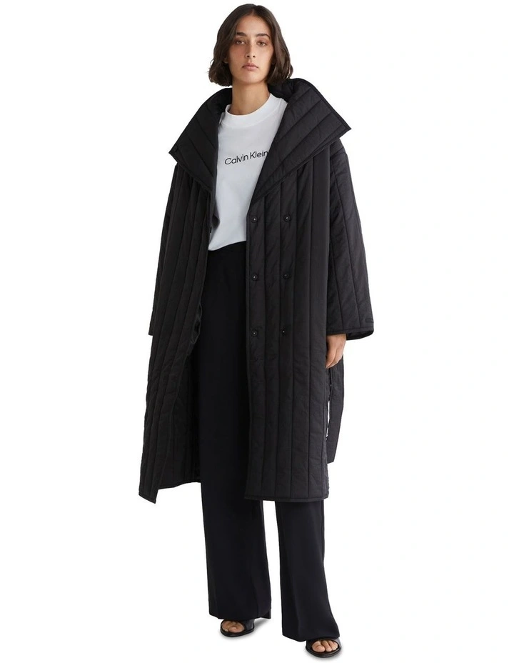 Lw Vertical Quilt Coat in Black