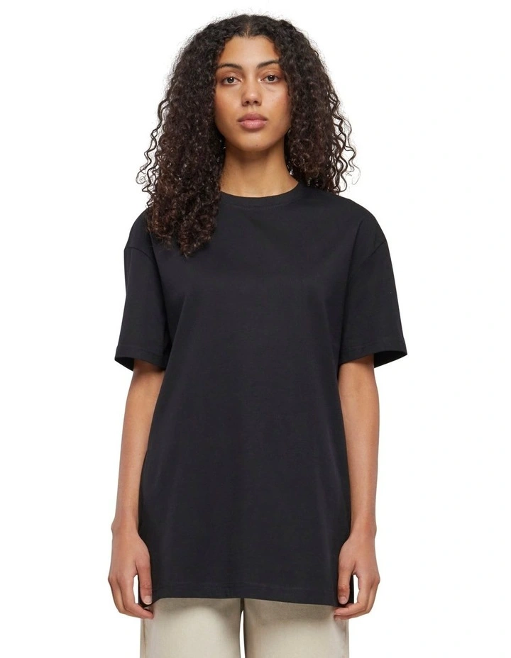 Oversized Boyfriend Tee in Black