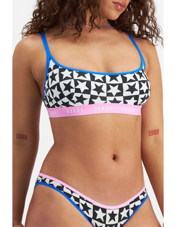 Icons Scoop Crop Bra in Star Check