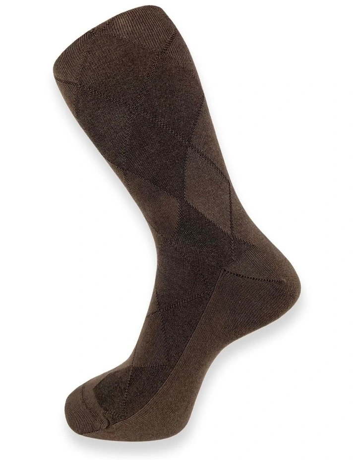 Plain Diamond Socks in Brown