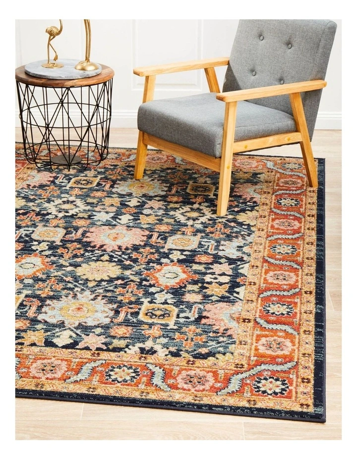 Legacy 860 Rug in Navy