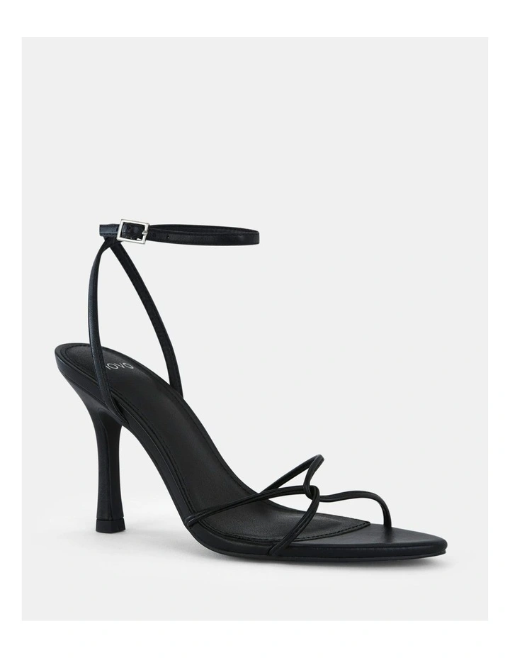 Madesimo Sandals in Black