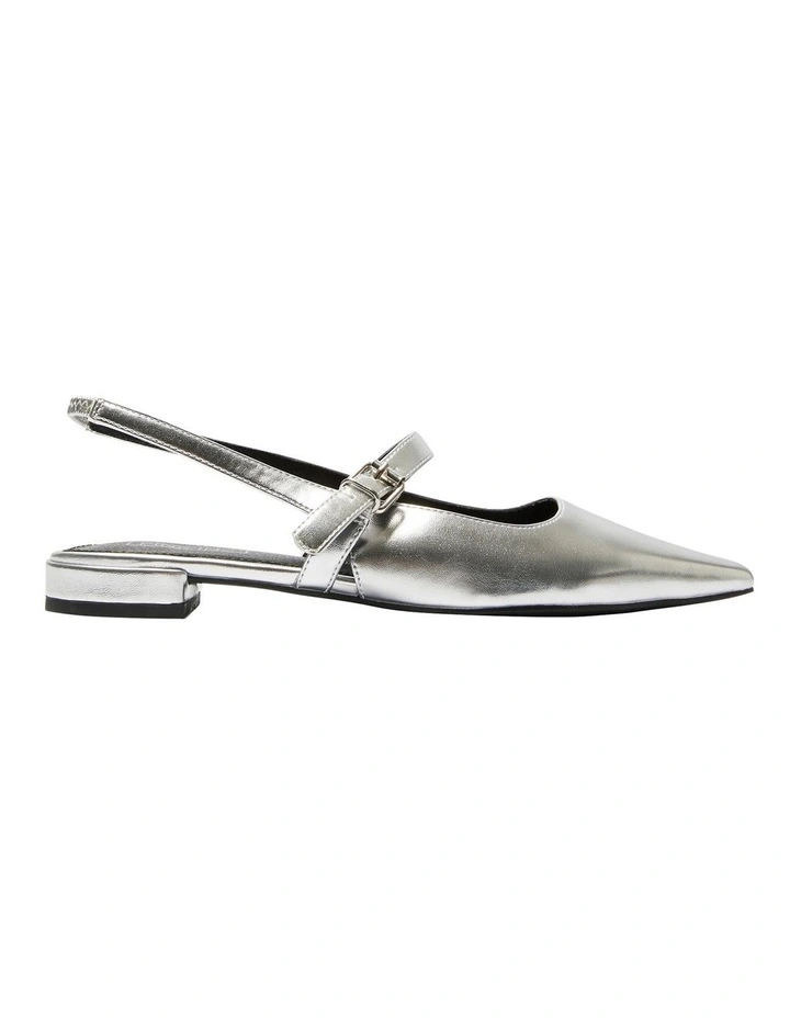 Bianca Flat Shoes in Silver Metallic