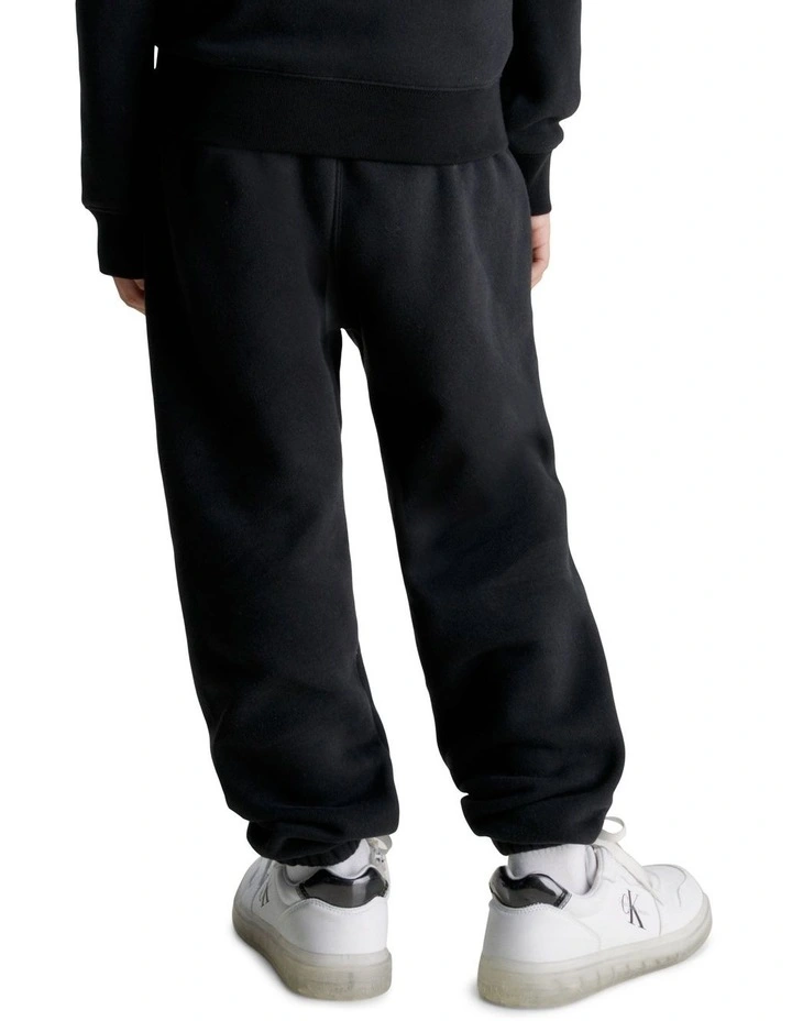 Intarsia Fleece Jogger in Black