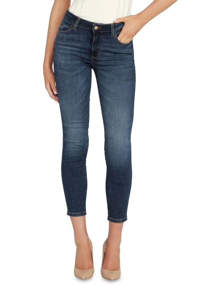 Sexy Curve Jeans in The Atmosphere