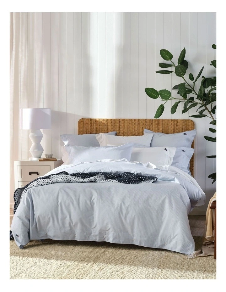 Icon American Pin Point Oxford Quilt Cover Set in Blue/White