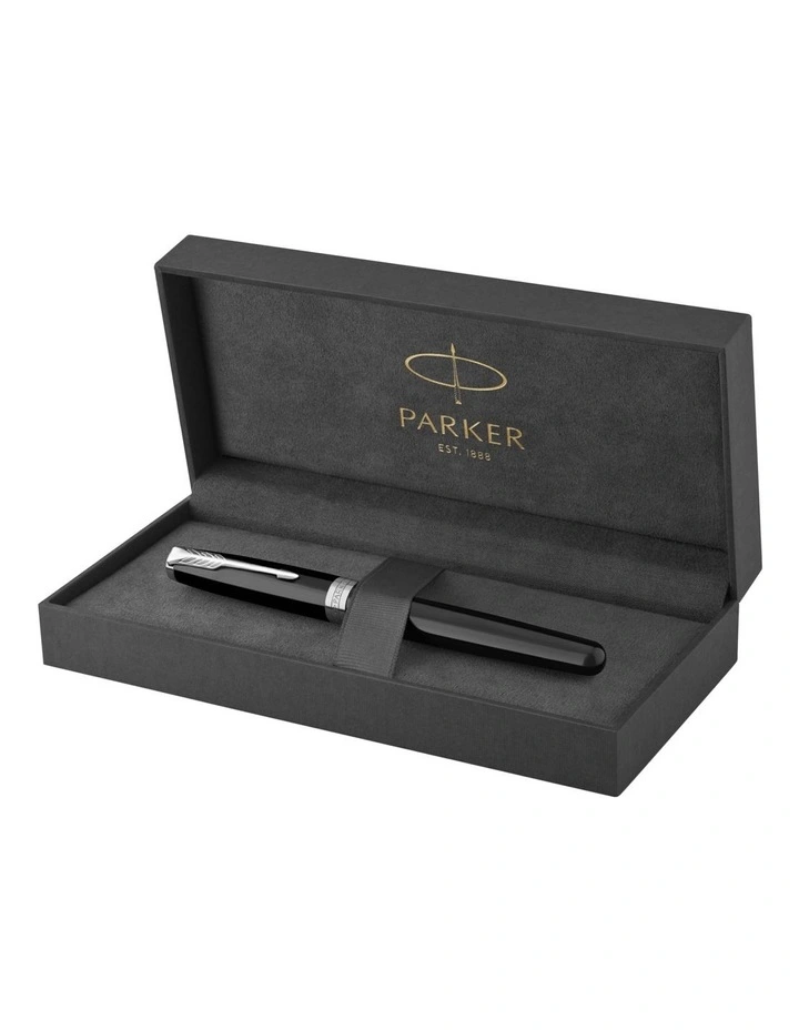 Parker Sonnet Black Lacquer Chrome Trim Fountain Pen
