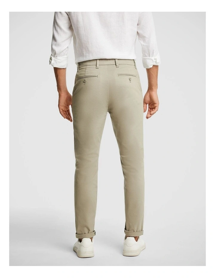 Samuel Brushed Slim Chino Pant in Sage